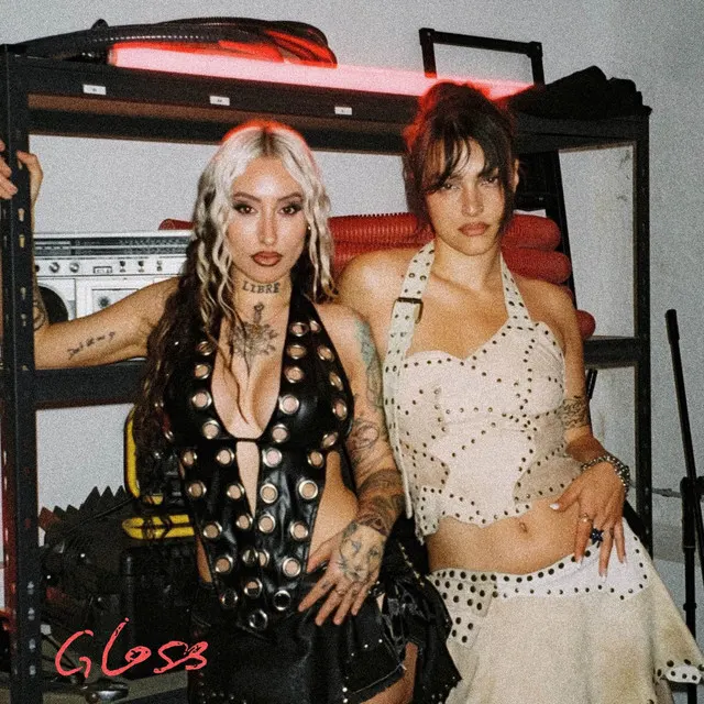 Portada de GLOSS